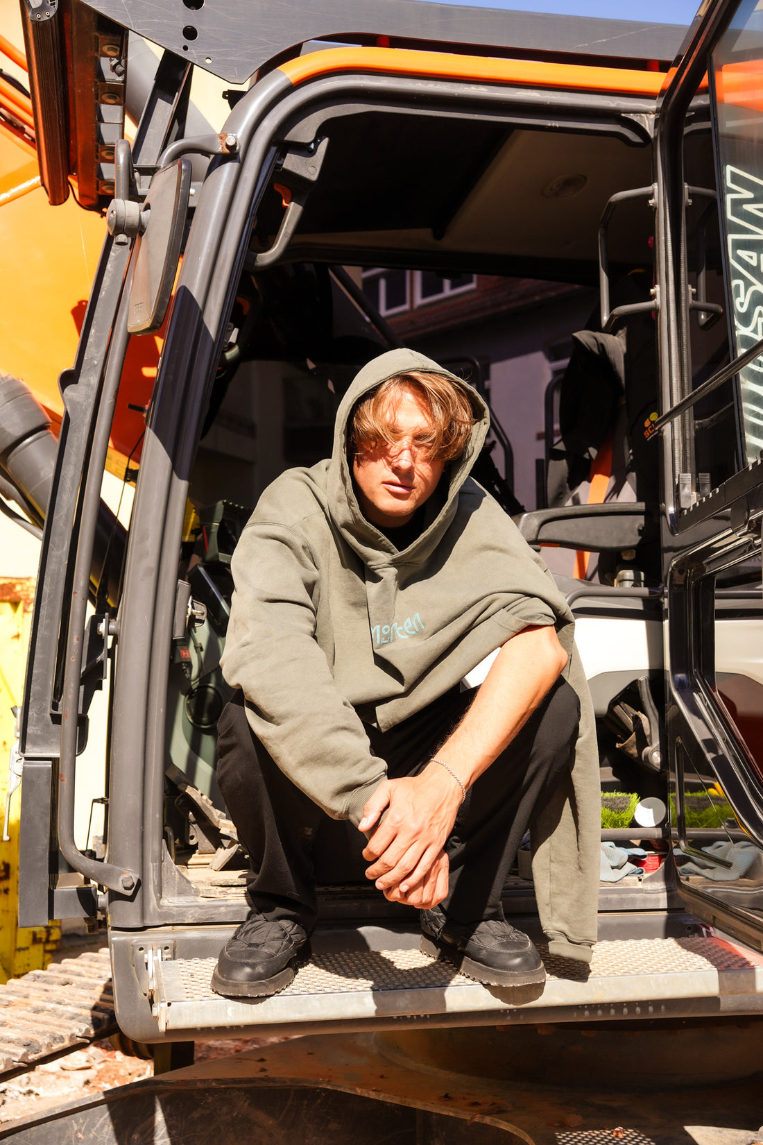 morten - Logo Hoodie Olive