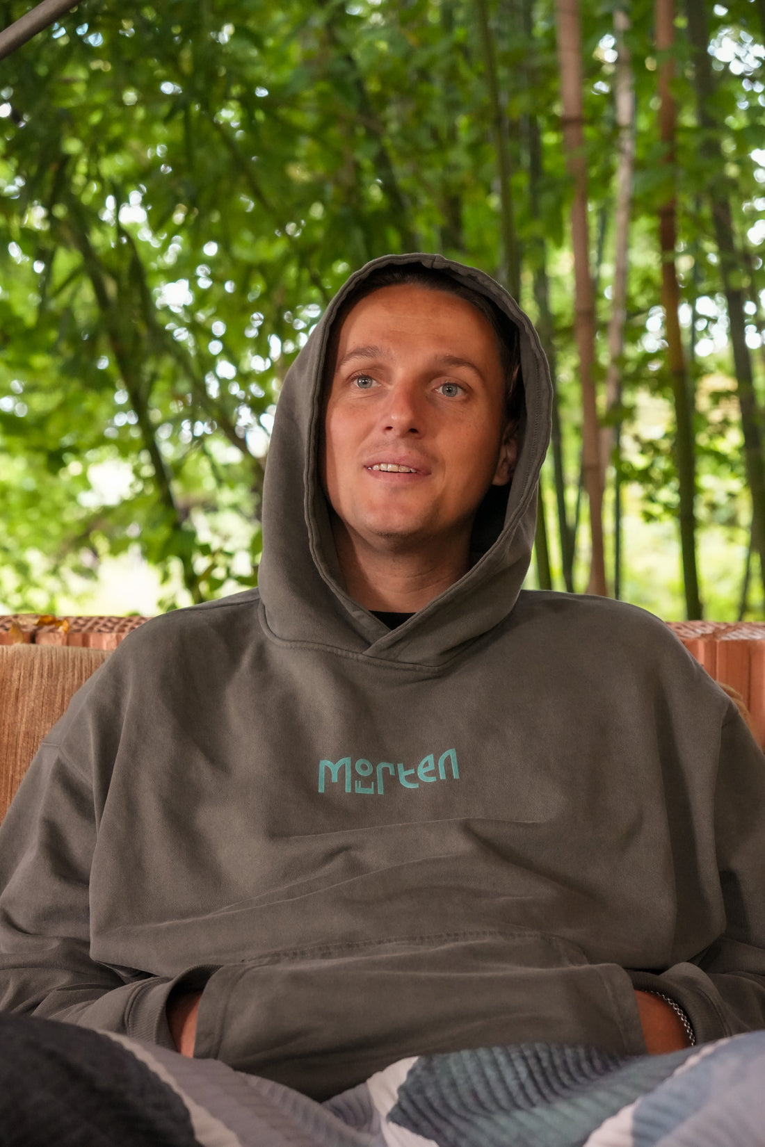 morten - Logo Hoodie Olive