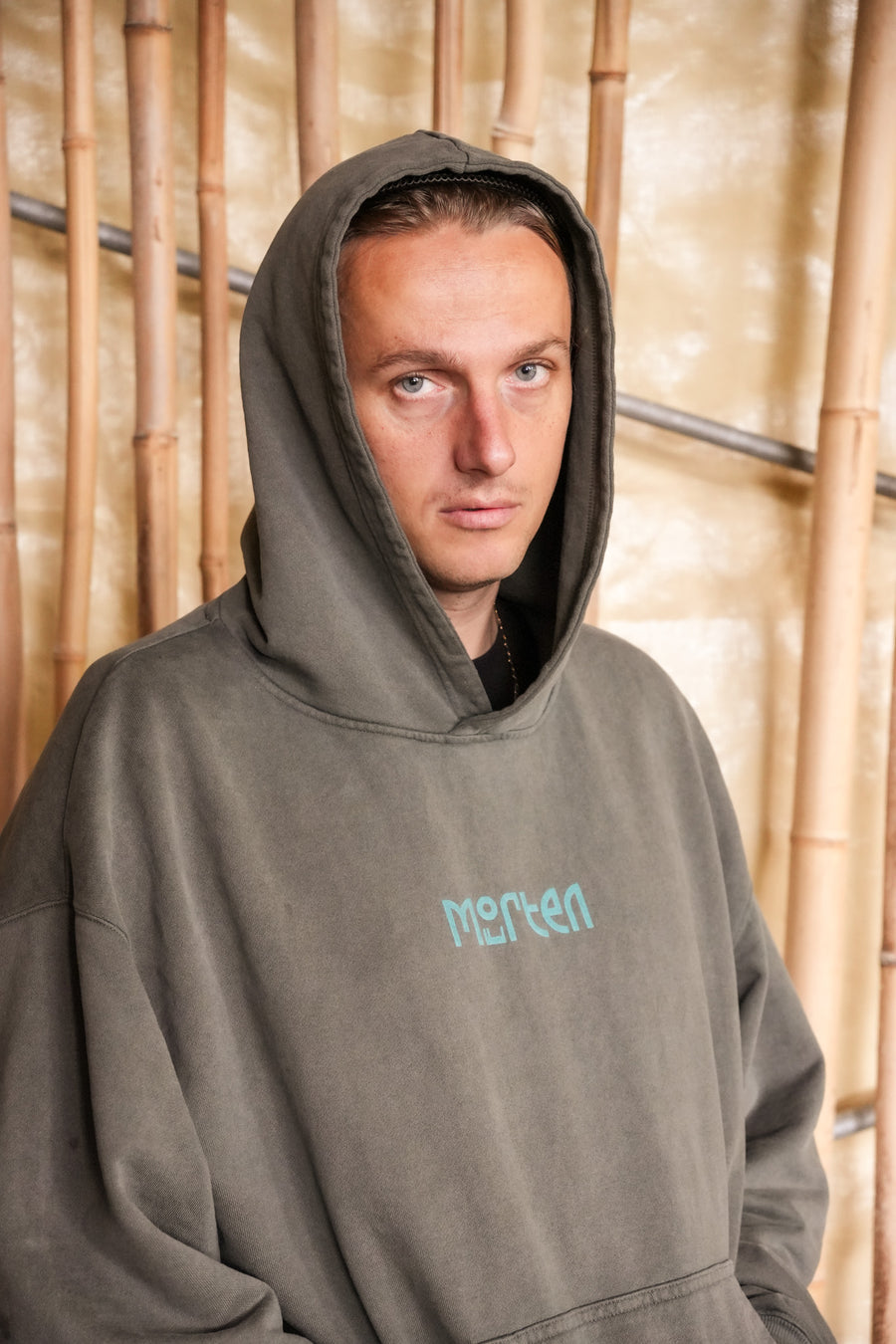 morten - Logo Hoodie Olive