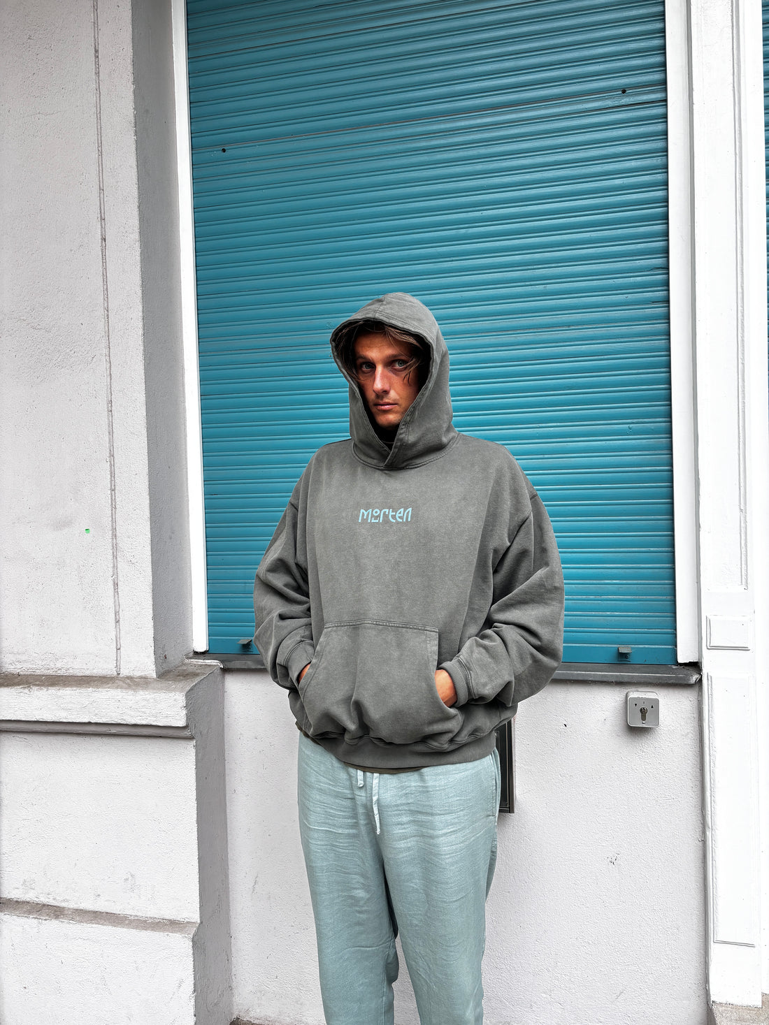 morten - Logo Hoodie Olive