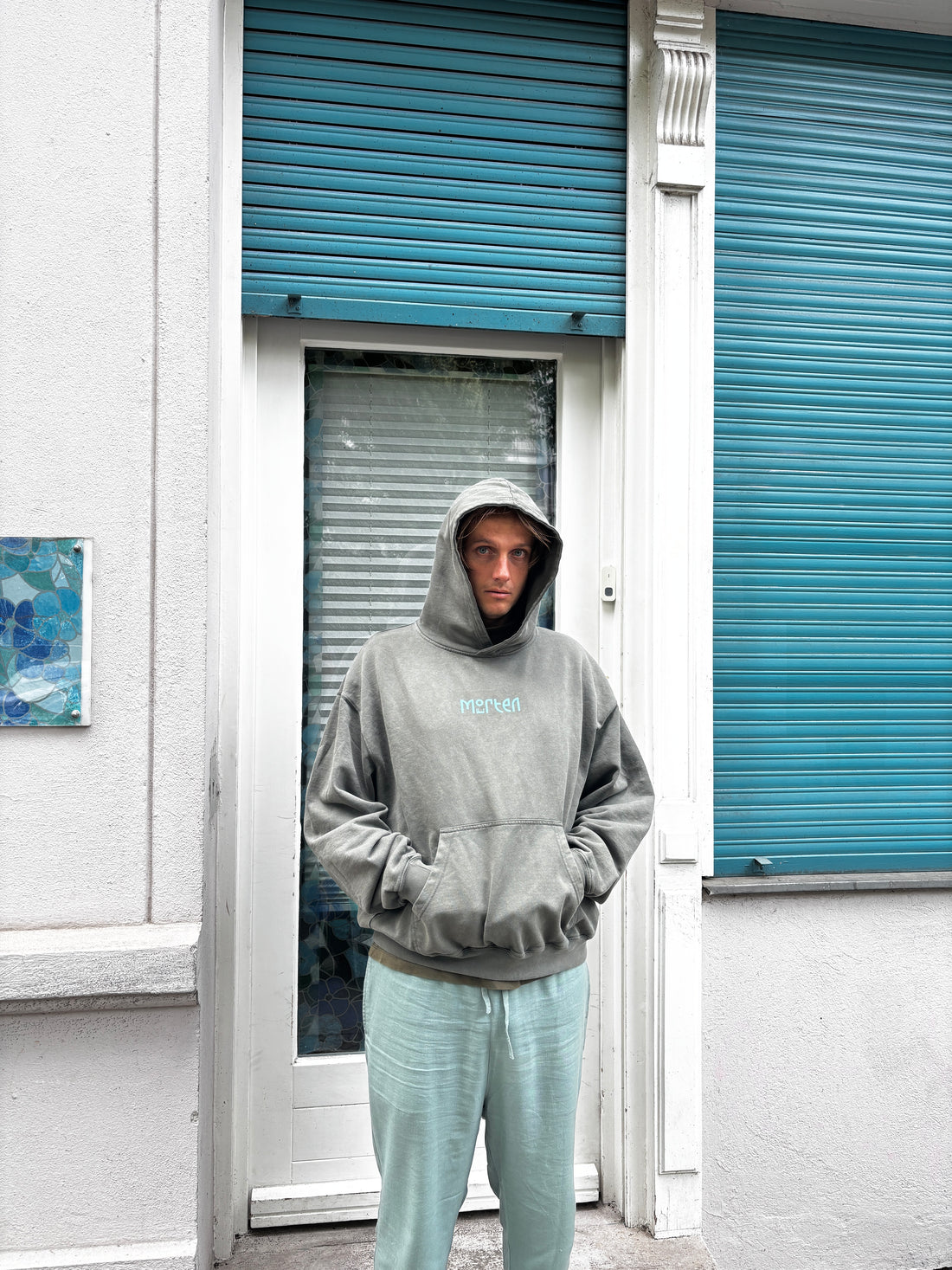morten - Logo Hoodie Olive